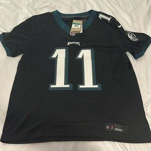 NWT Eagles jersey